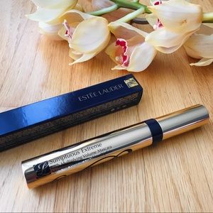 NEW Estée Lauder Sumptuous Extreme Mascara